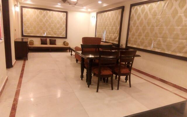 Shree Vallabh Vilas Lords Plaza Nathdwara - Pure Veg