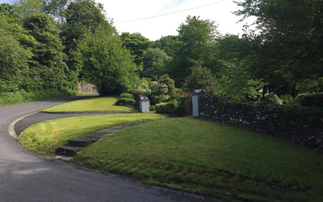 Tudor Lodge Guest Accommodation