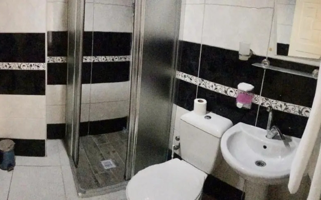 Linda Star Palace Hotel