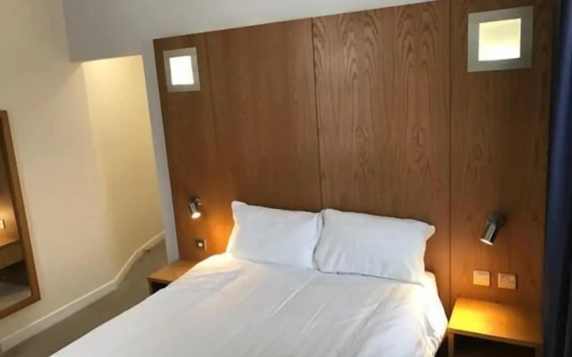 Corona Hotel Sheffield Meadowhall