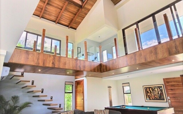 Villa Atardecer - 4 Br home