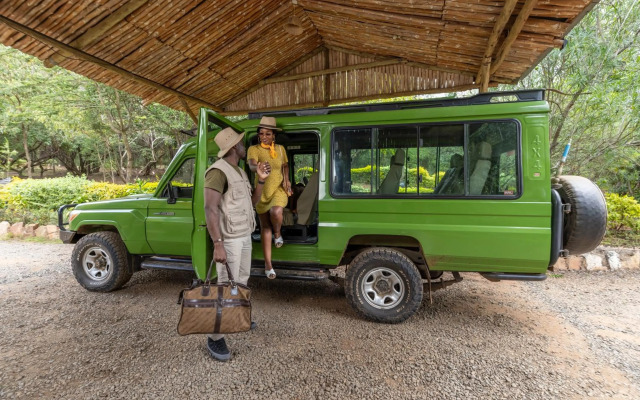 Sentrim Mara Game Lodge