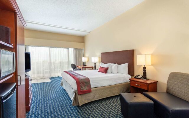 Ramada Plaza by Wyndham Virginia Beach Oceanfront