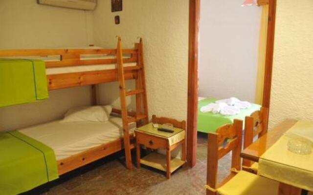 Chaliotis Apartments