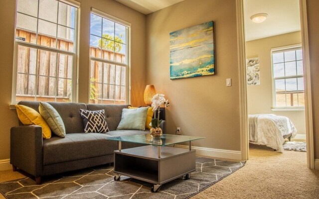 Cozy, Updated In-law