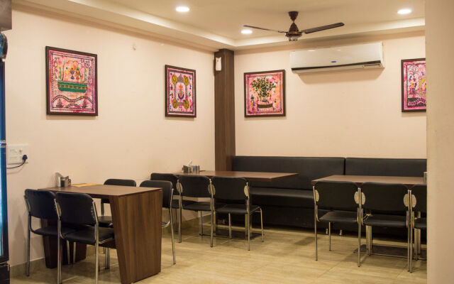 Treebo Royal Sun Palace MP Nagar Zone 2