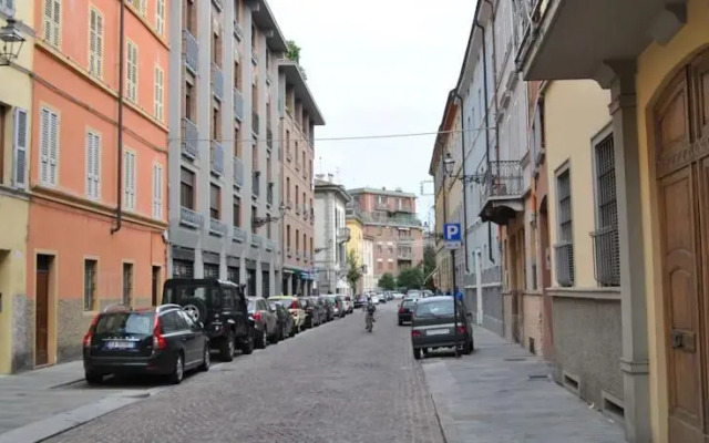 Lombardi Borgo Regale