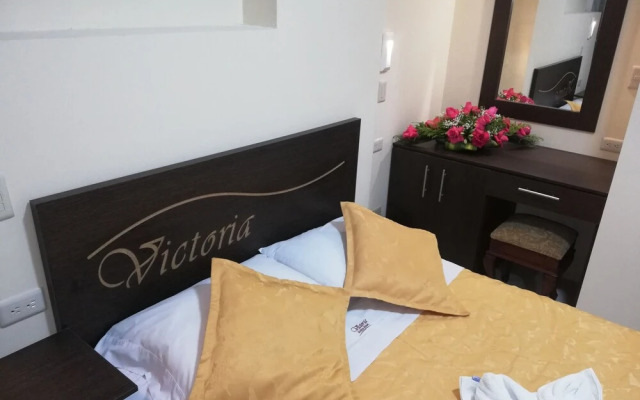 Victoria Suites Hostal