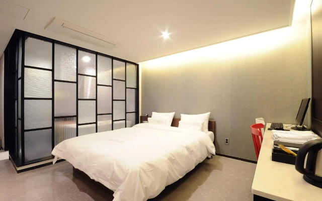 Queens Hotel Seomyeon Busan