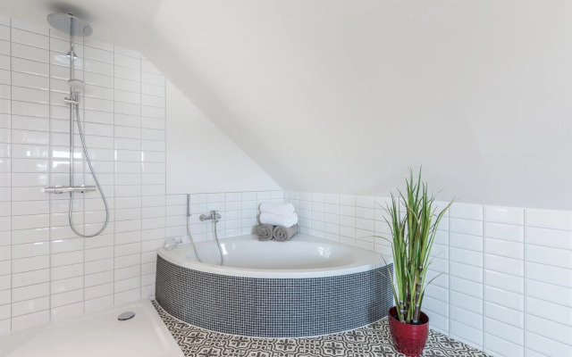 Nordic Wave Apartments