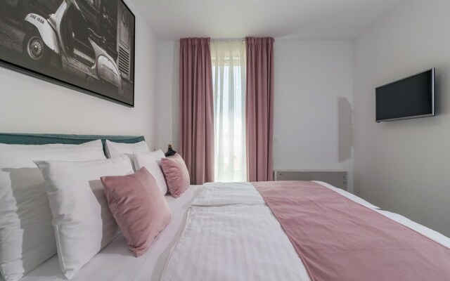 Luxury Apartments Magali