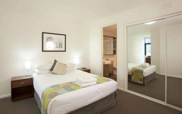 Melbourne Short Stay Apartments on Whiteman