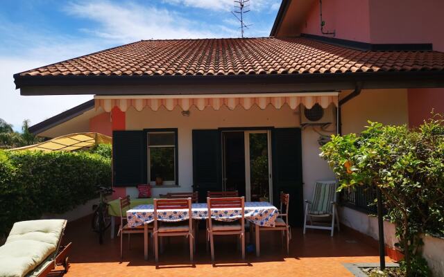 Sicily and Sea Apartments