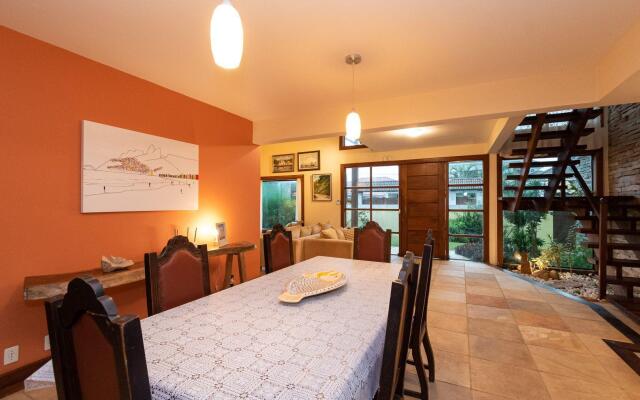 4 Suítes + Piscina e Churrasqueira | 3 Irmãos