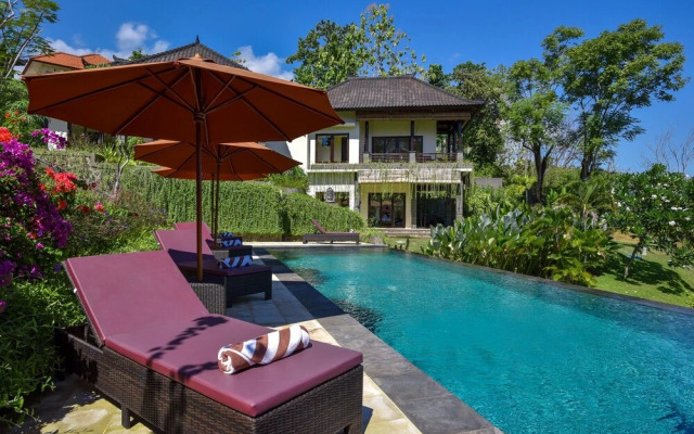Villa Cahaya