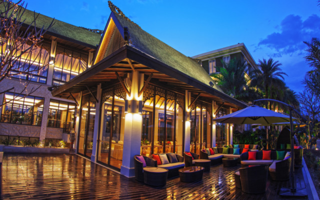 Riyuegu Hotsprings Resort