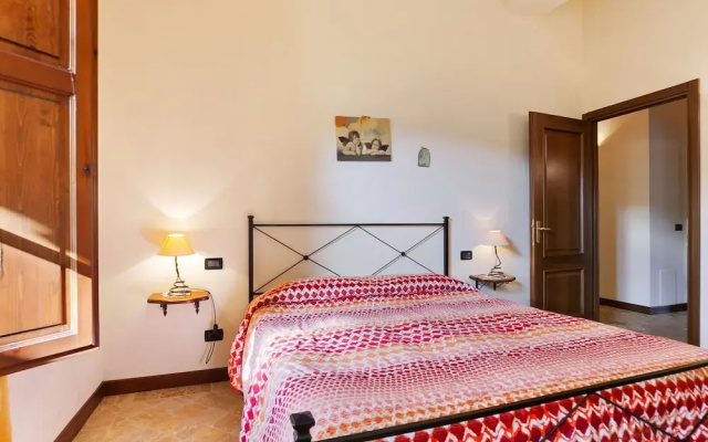 Tranquil Holiday Home in Chianni With Swimming Pool