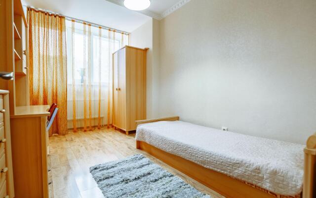 Apartments on 64/1 Syganak Street