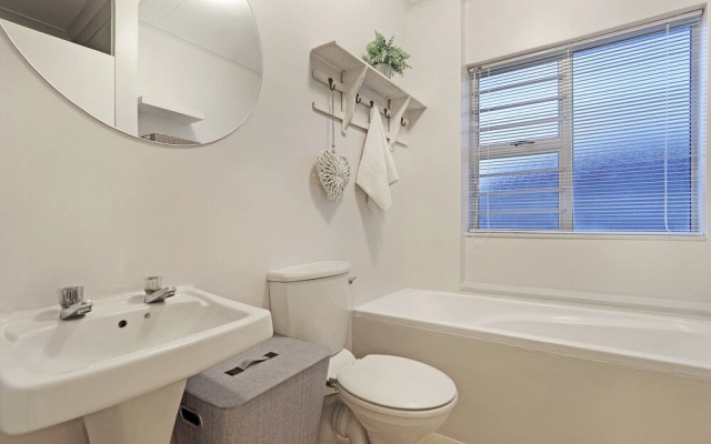 Big Bay Beach Club 98