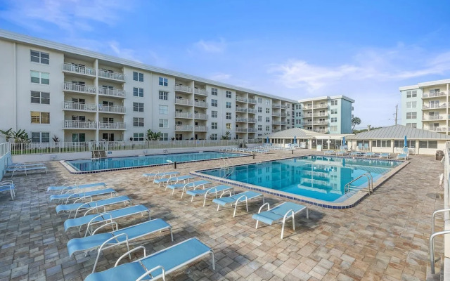 Z-sea Coast Gardens II 209