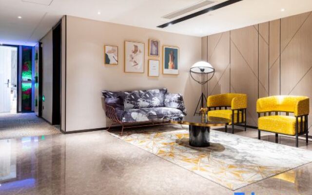 Tuke Hotel (Shanghai Hongqiao Hub Yan'an West Road)