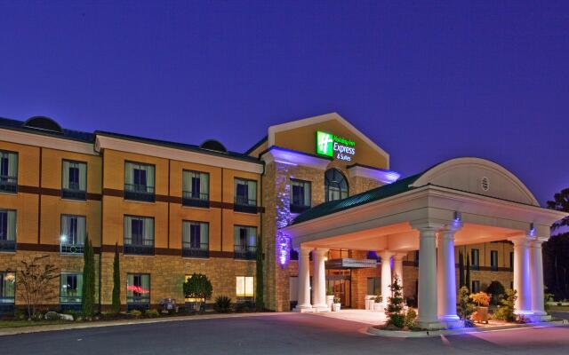 Holiday Inn Express Hotel & Suites Macon-West, an IHG Hotel