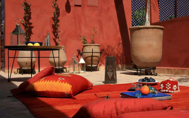 Riad Honey