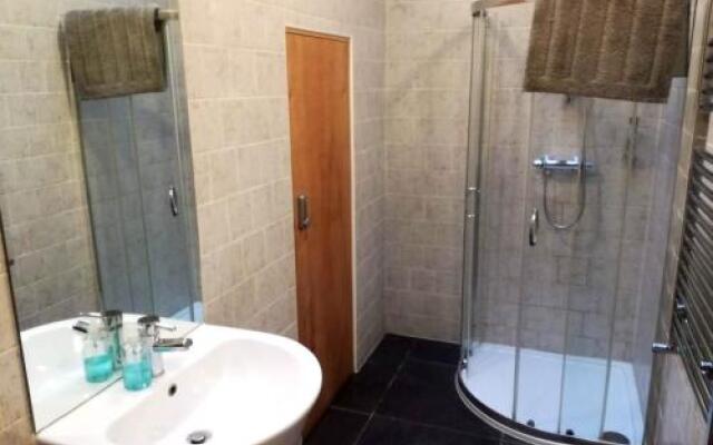 Euston Apartment
