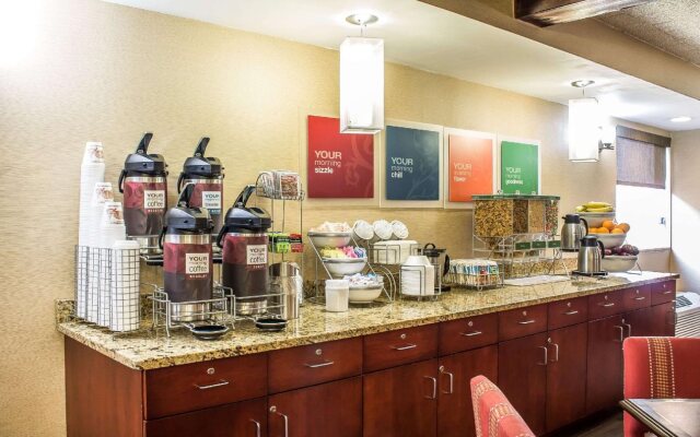 Holiday Inn Express Pittston - Scranton Airport by IHG