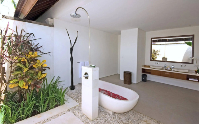 Saba Villa