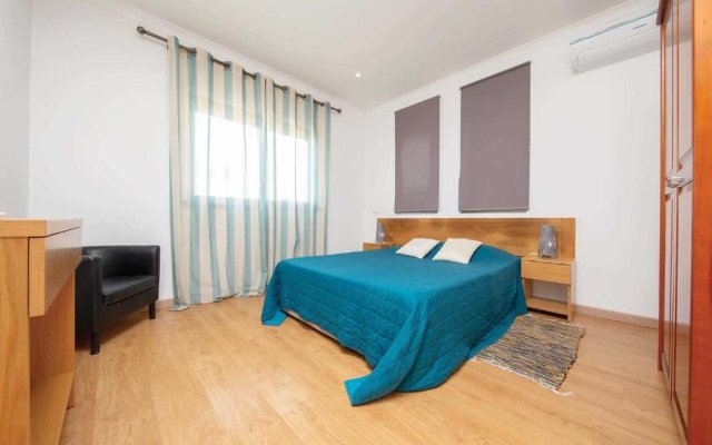 Villa Ruana - 5 bedrooms on Suite- Free out door Hot Jacuzzi - By Bedzy