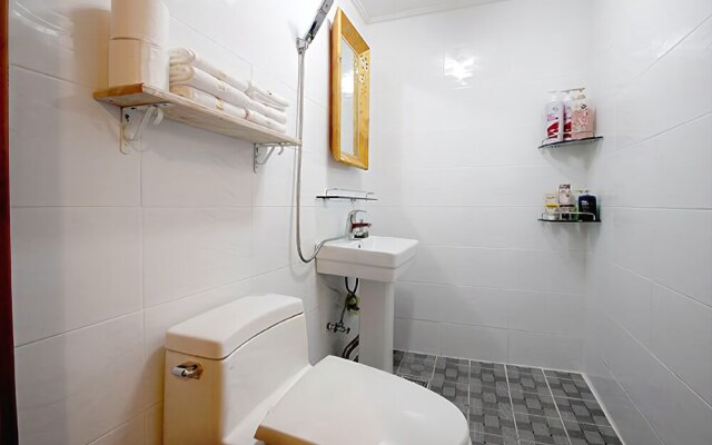 Jeonju Big Smile Pension