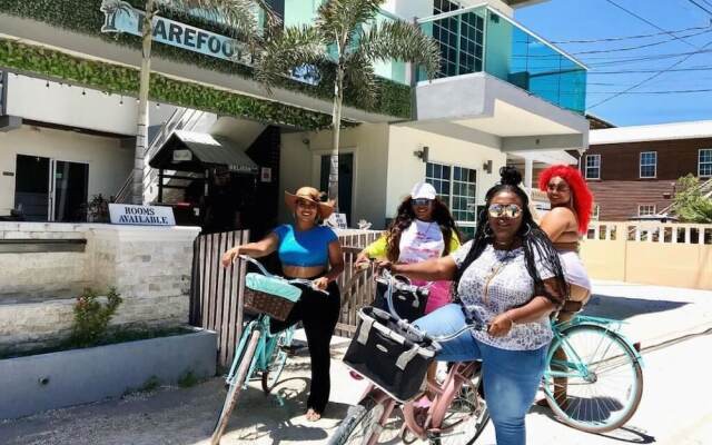 Barefoot Caye Caulker Hotel