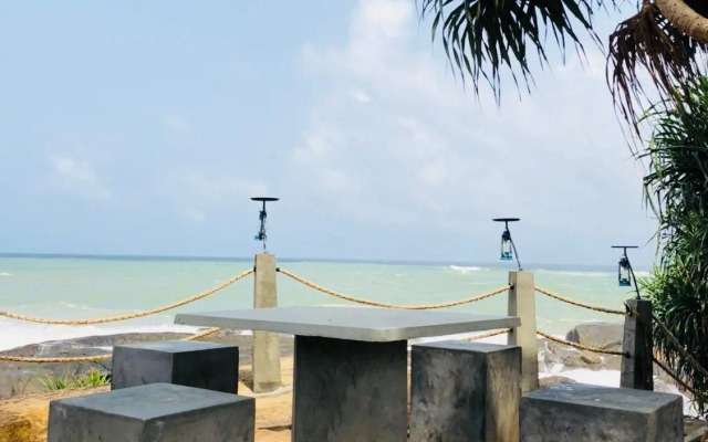 Ocean Caves, Balapitiya