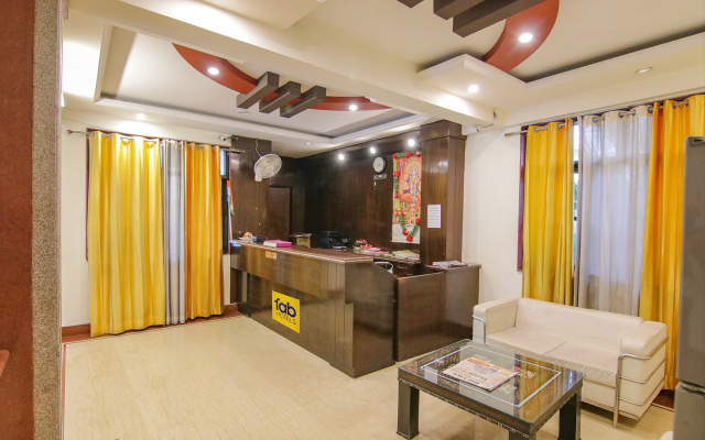 Fabhotel City Palace