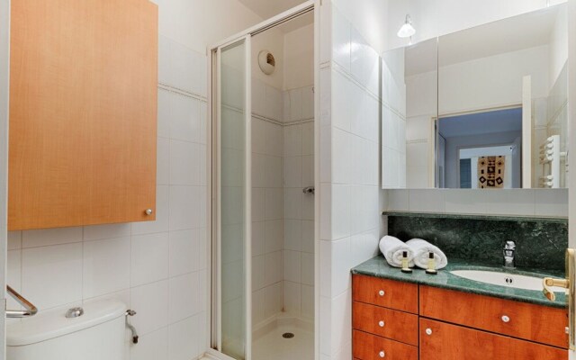 Beautiful T4 - AC - Parking - Balcony at Périer