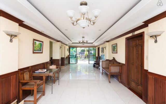 MC Mountain Home Apartelle