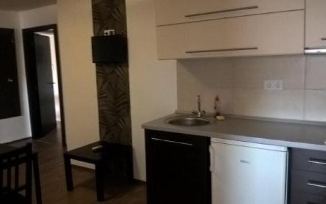 Vígadó Apartmanház