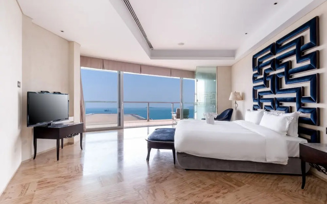 Yuejia Sea Apartment Phoenix Island