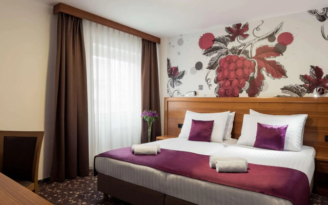 Hotel Piramida
