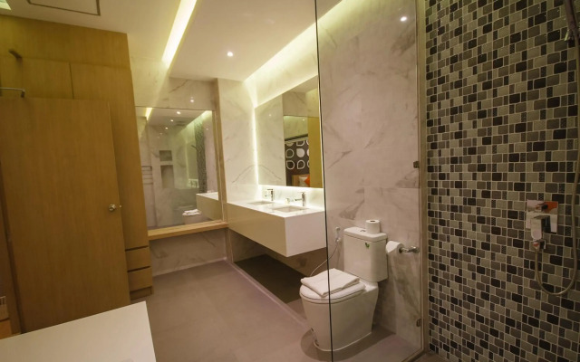 Platinum Hotel