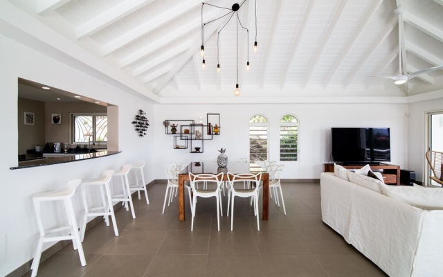 Exclusive Gated Area, Close to Beaches, Huge Pool, AC, Free Wifi, Perfect for Families ! — фото 3