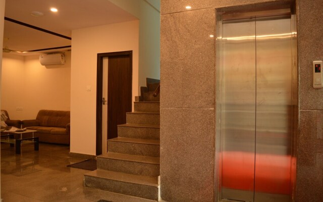 Hotel Plaza Residency