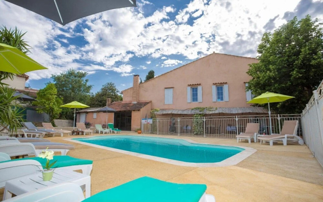 Hôtel La Cauquière