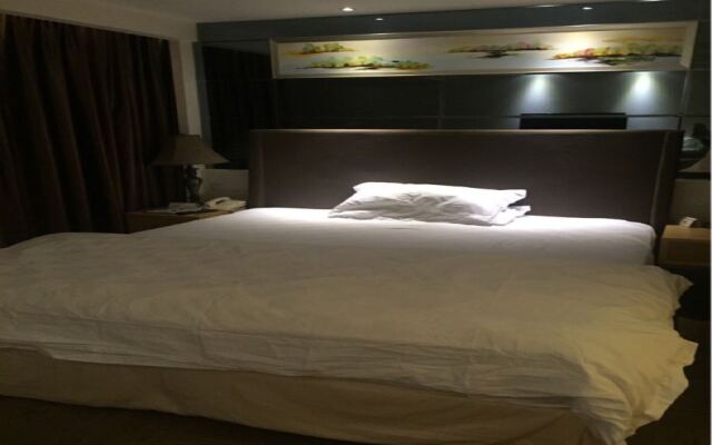 Regency Apartment Hotel