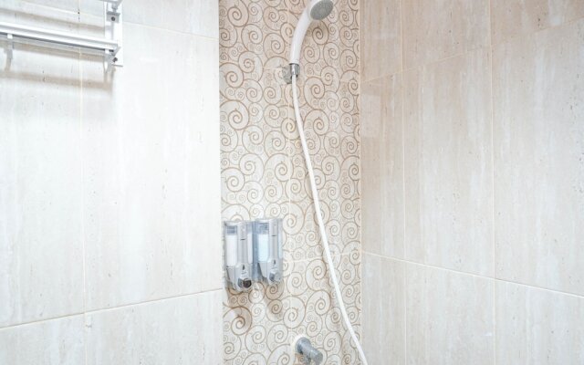 Comfortable Studio Apartment at Green Park View