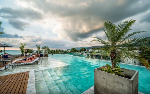 Hotel Clover Patong Phuket