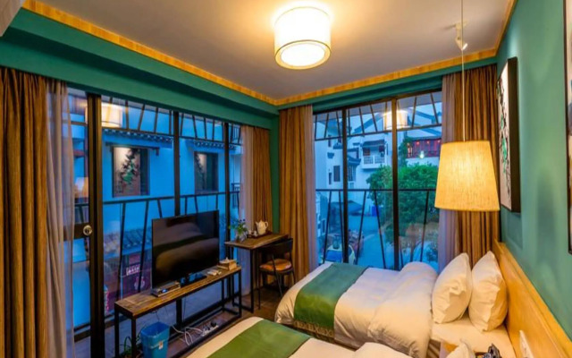 Moon Flower Hotel