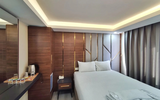 The Golden Pera's Hotel & Spa