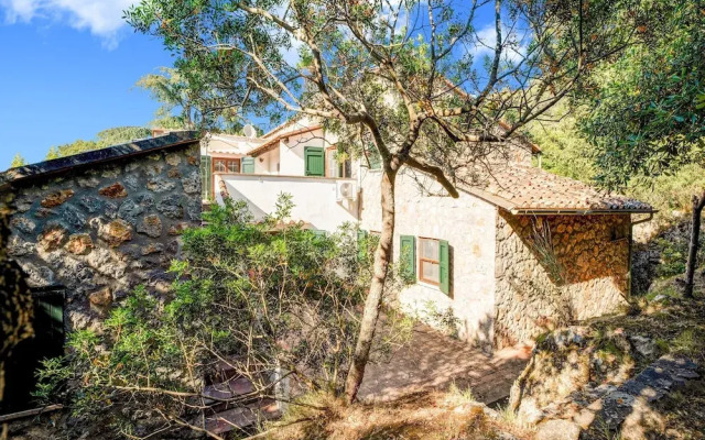 Villa in Tuscany With Sea Views and Privacy